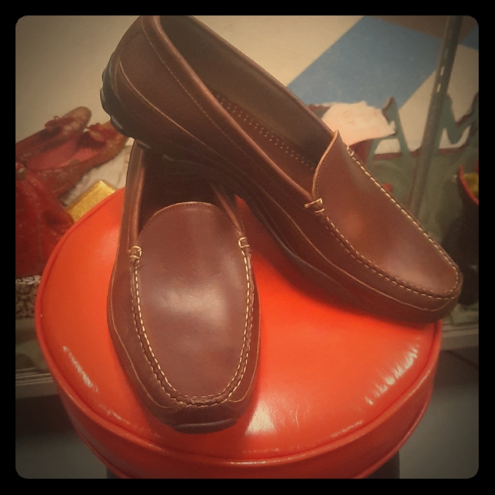 ALLEN EDMONDS LOAFERS